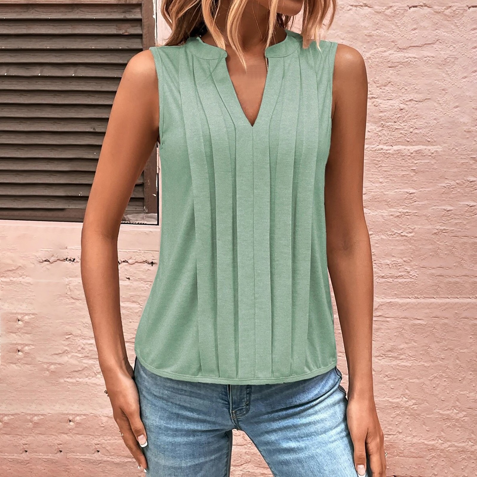 thumbnail image 2 of Top sin mangas con cuello en V y pliegues para mujer, poliéster-spandex, tallas S-XXL, elegante/casual, bloques de color, 2 of 5